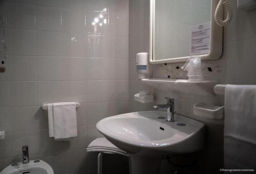 فندق Quattropalme