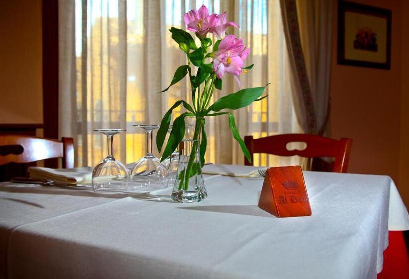 ホテル Ristorante Al Duca