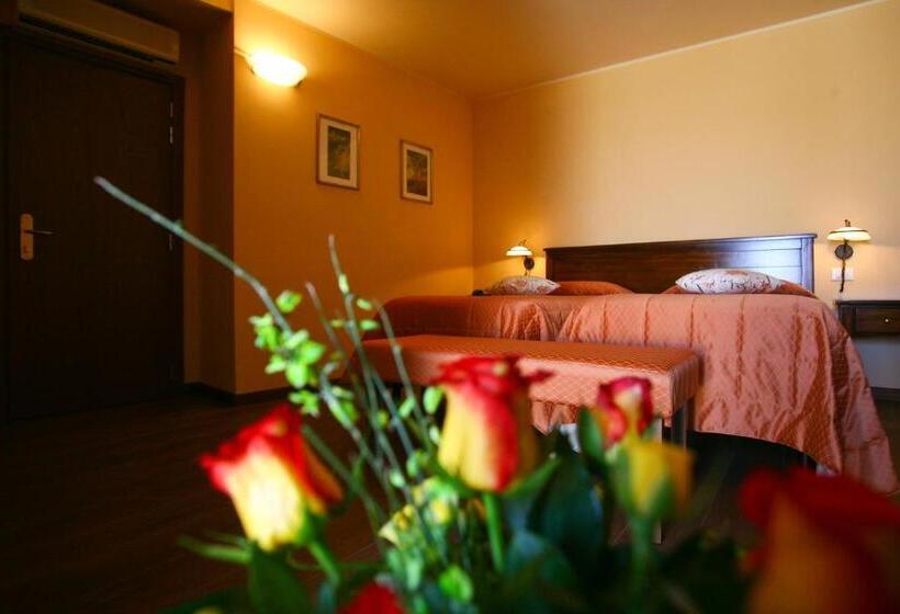 ホテル Ristorante Al Duca