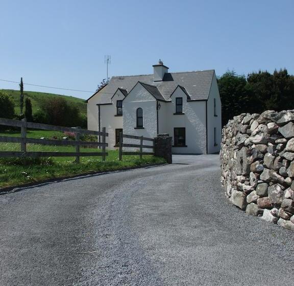 Inishfree House B&b