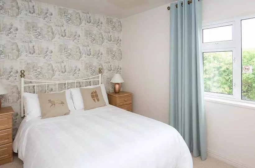 Inishfree House B&b