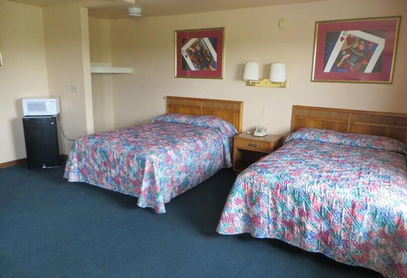 فندق على الطريق Travelers Inn Topeka