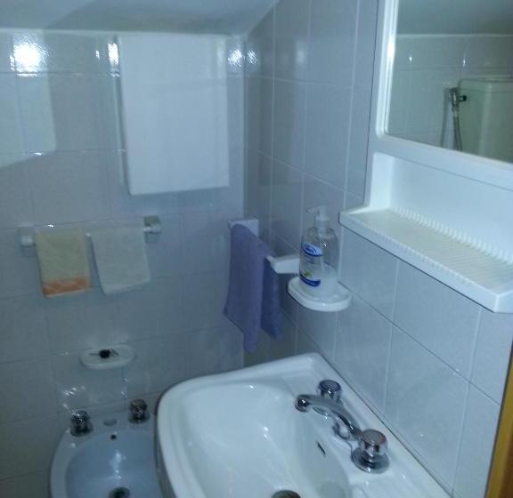 مبيت وإفطار La Casina Appartamento Assisi