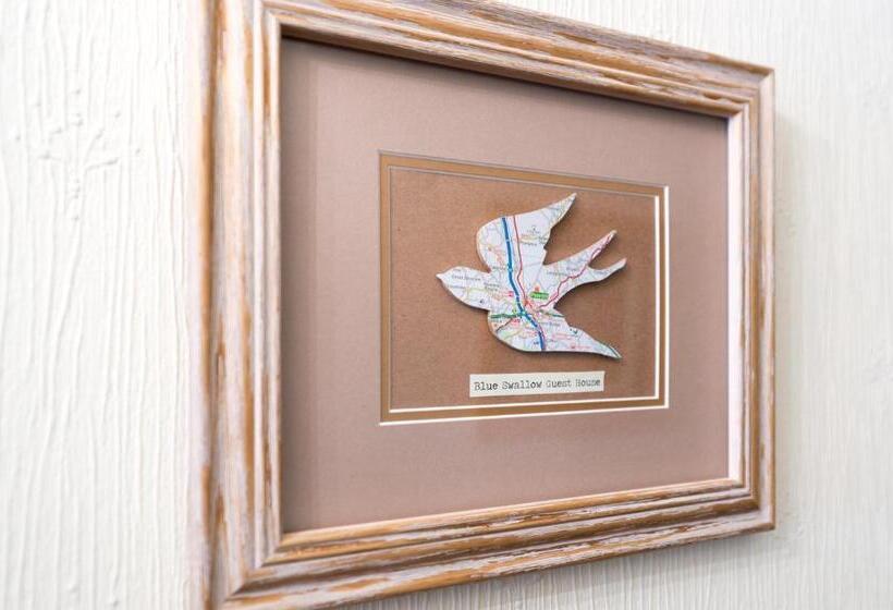 ベッドアンドブレックファースト Blue Swallow