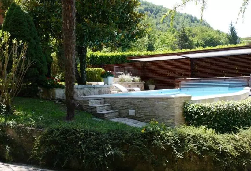 ベッドアンドブレックファースト Fontana Vecchia