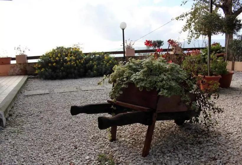 ベッドアンドブレックファースト Il Pioppo