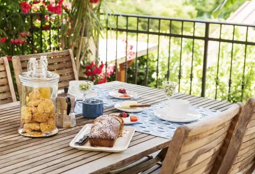 Aamiaismajoitus (B&B) La Casa Delle Zie