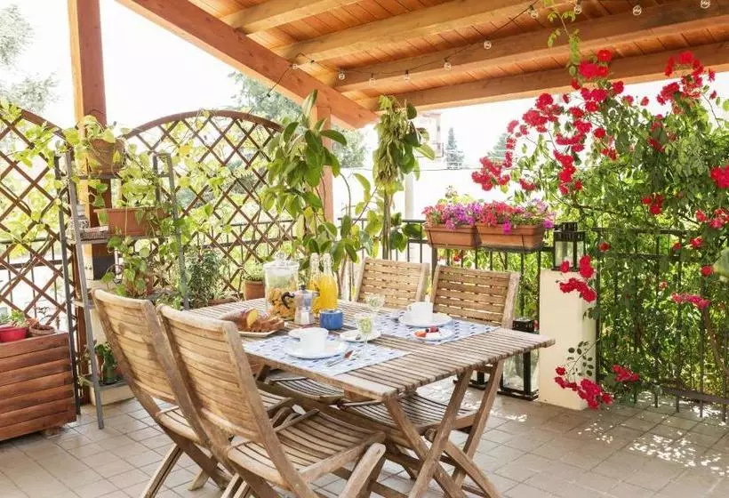 Aamiaismajoitus (B&B) La Casa Delle Zie