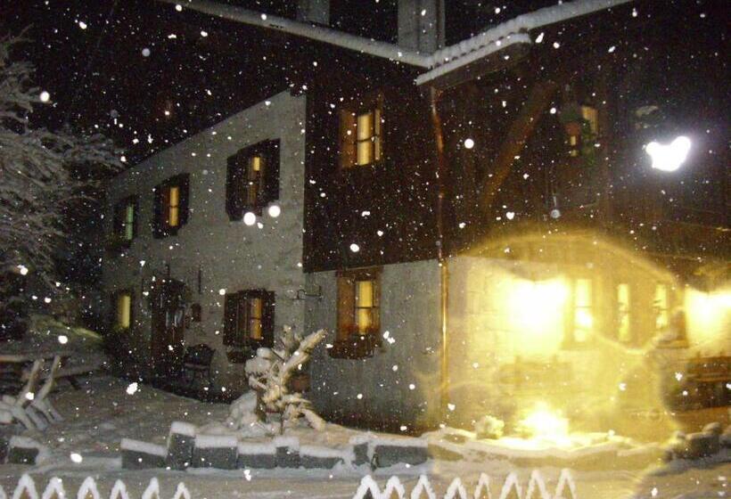 ベッドアンドブレックファースト Maso Pin