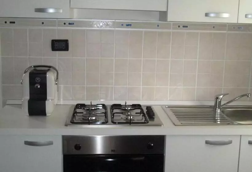 Aamiaismajoitus (B&B) Orchidea