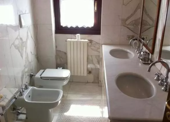 Aamiaismajoitus (B&B) Villa Camilla