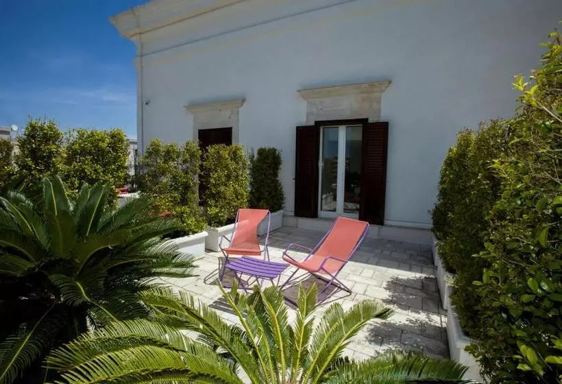 Aamiaismajoitus (B&B) Villa Fornari Resort