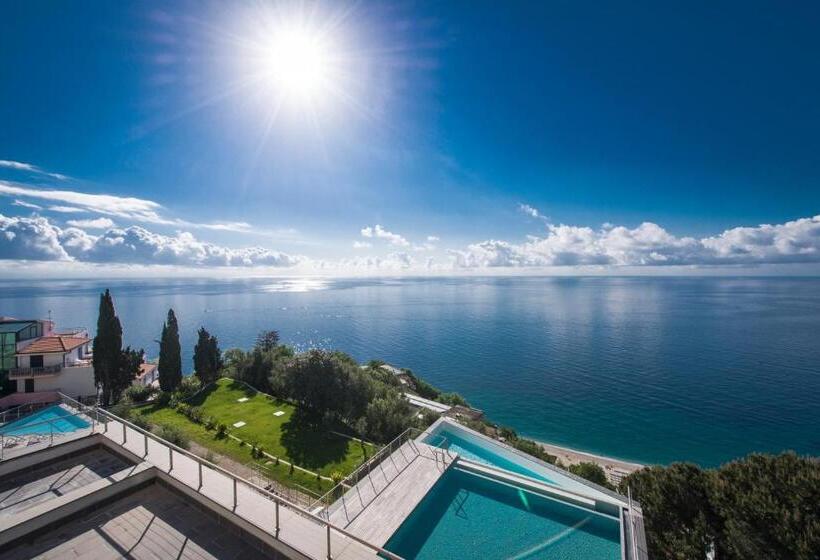 Dominio Mare Resort & Spa