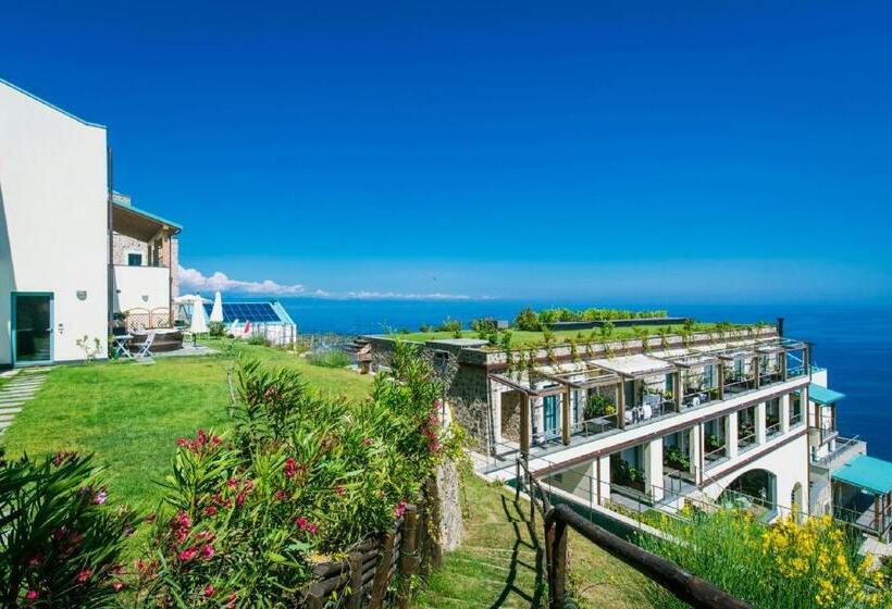 Dominio Mare Resort & Spa