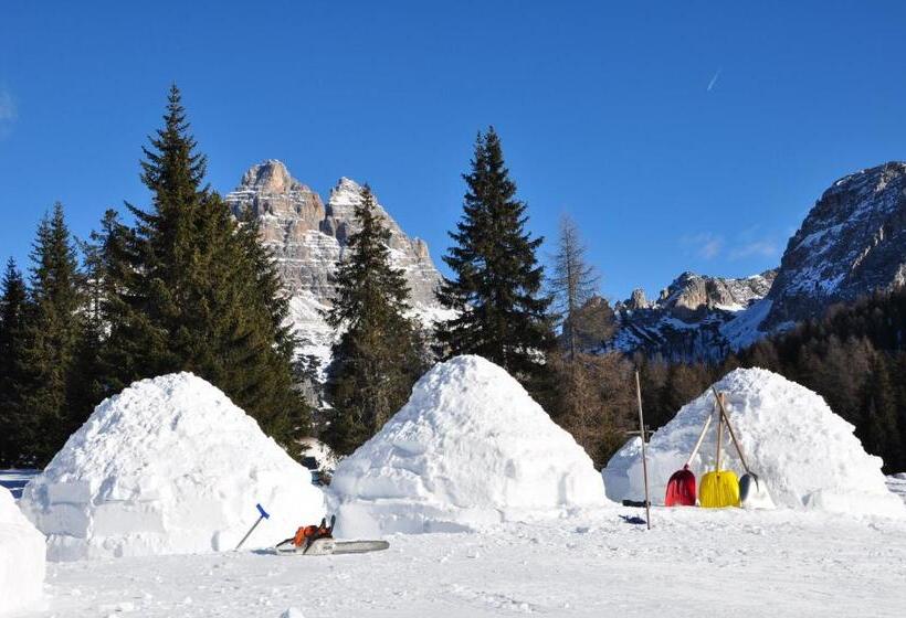 호텔 Albergo Chalet Lago Antorno