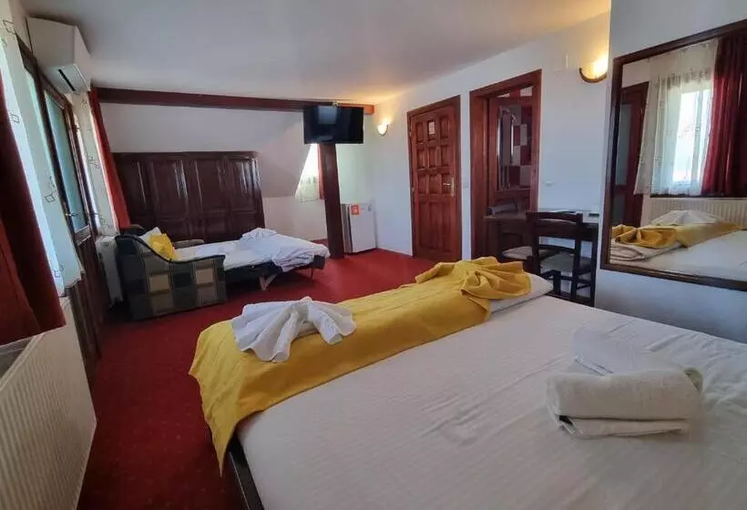 هتل Casa Luca