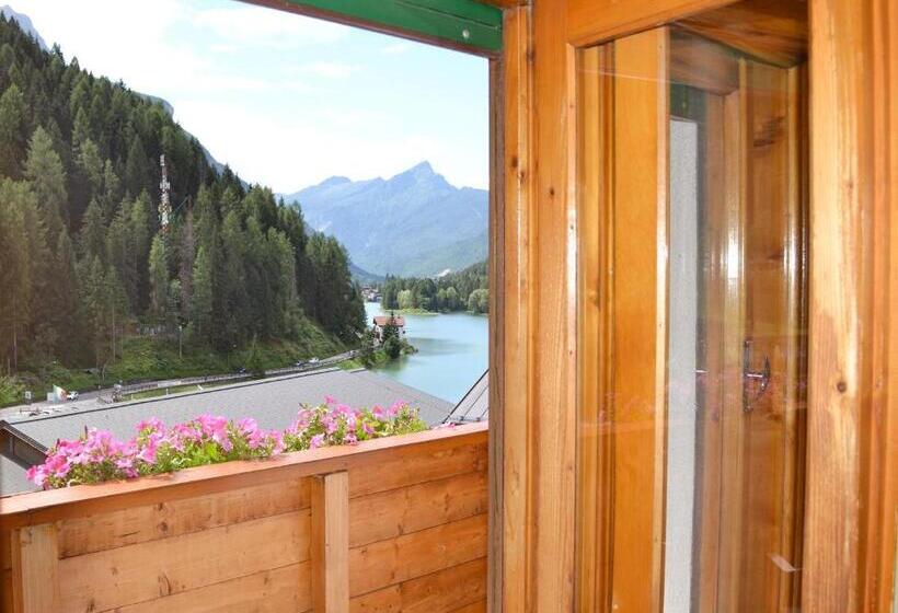 בית מלון כפרי Coldai