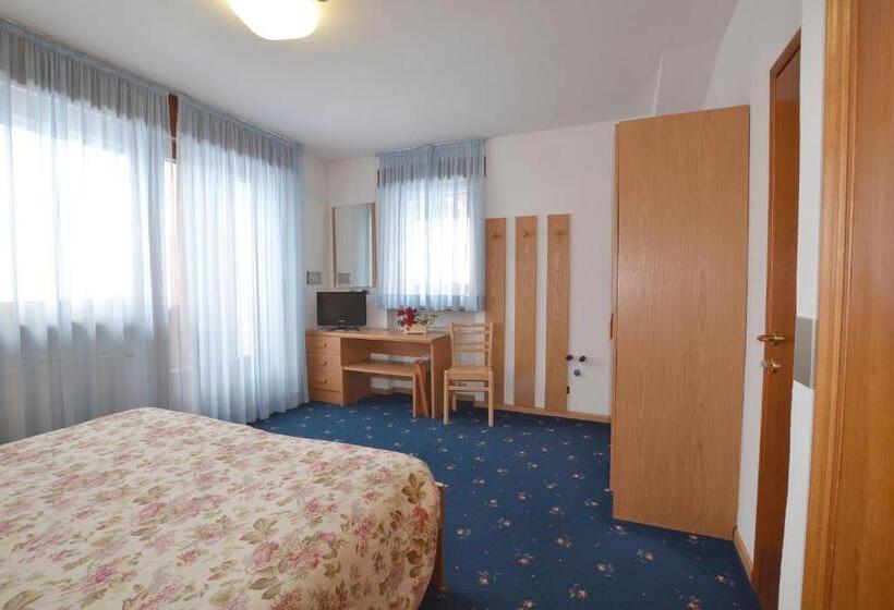 בית מלון כפרי Coldai