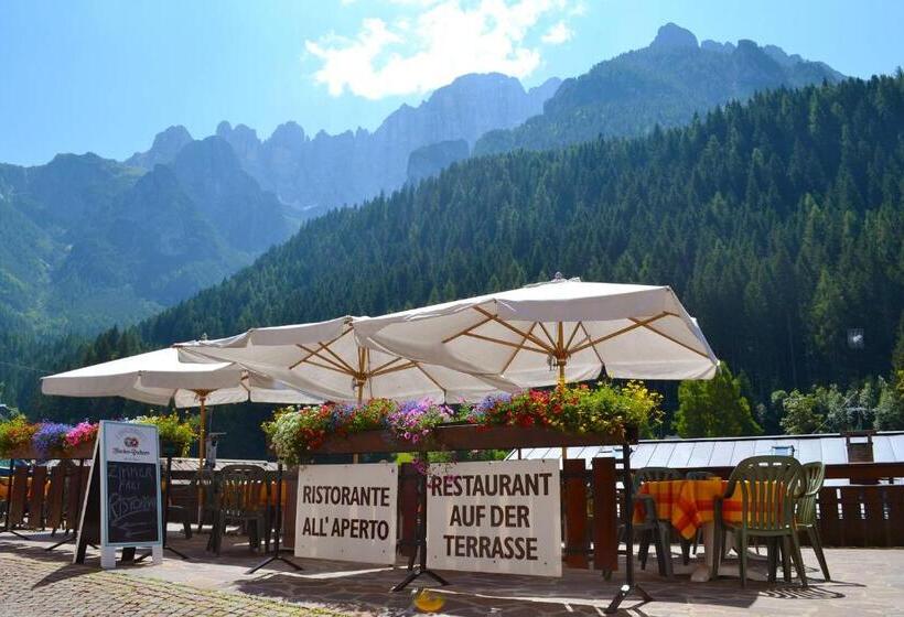 בית מלון כפרי Coldai