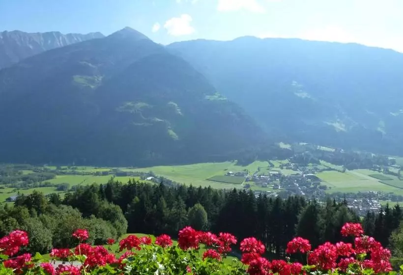 ホテル Gasthof Bauhof