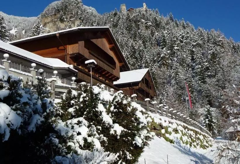 ホテル Gasthof Bauhof