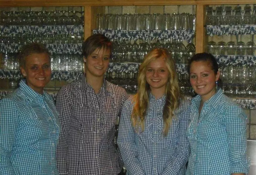 ホテル Gasthof Bauhof