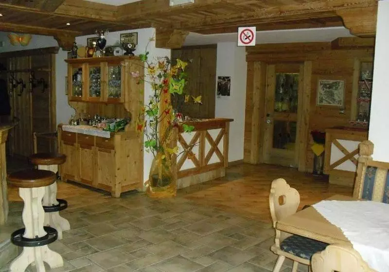 ホテル Gasthof Bauhof