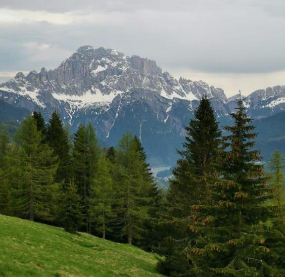 בית מלון כפרי Rosalpina