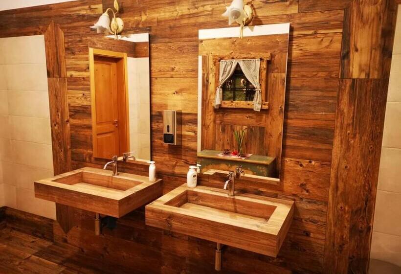 בית מלון כפרי Rosalpina