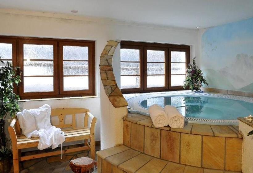 בית מלון כפרי Rosalpina