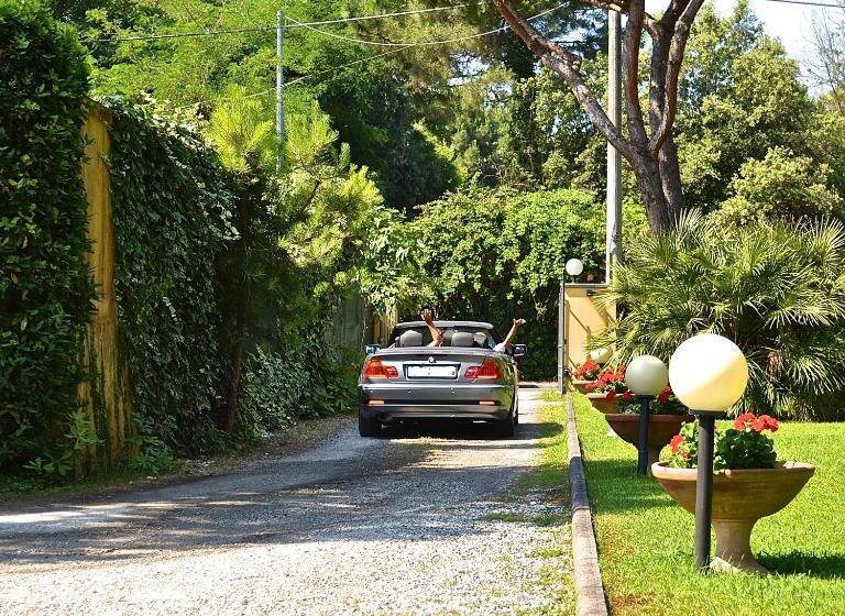 فندق Villa Fiorisella