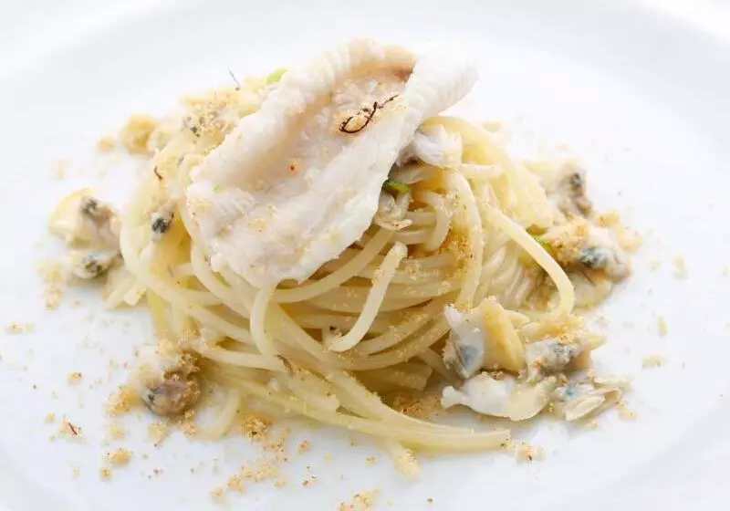 Ristorante Hotel Lucia   100 Mt Dal Mare