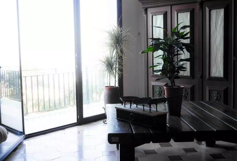 Al Vecchio Pontile Bed And Breakfast