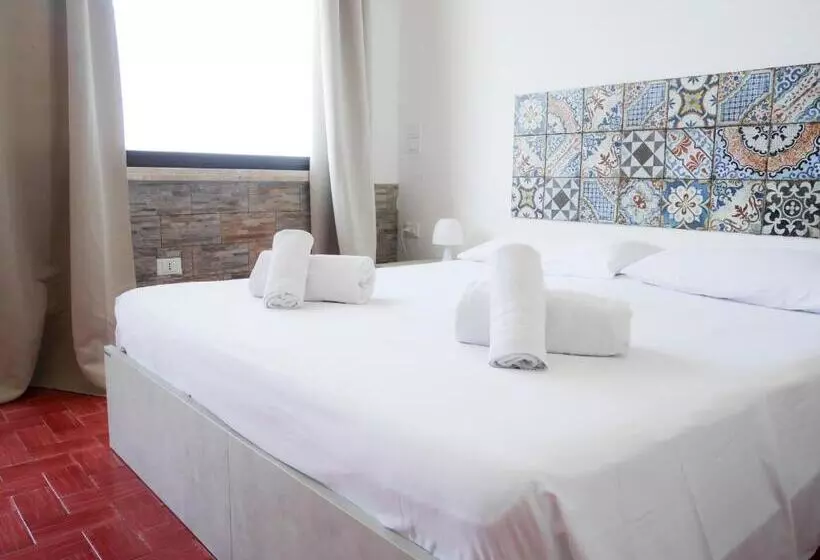 Al Vecchio Pontile Bed And Breakfast