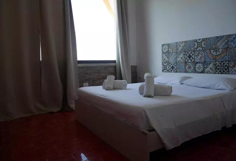 Al Vecchio Pontile Bed And Breakfast