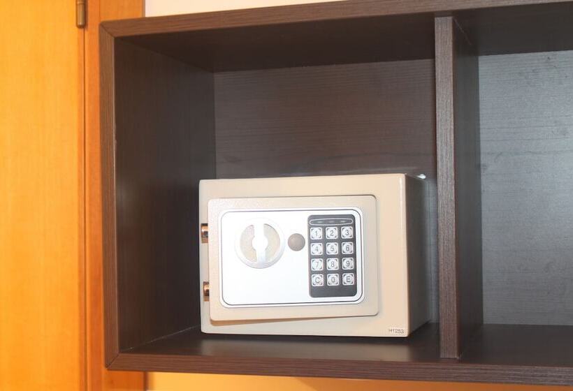 تختخواب و صبحانه Al Fly