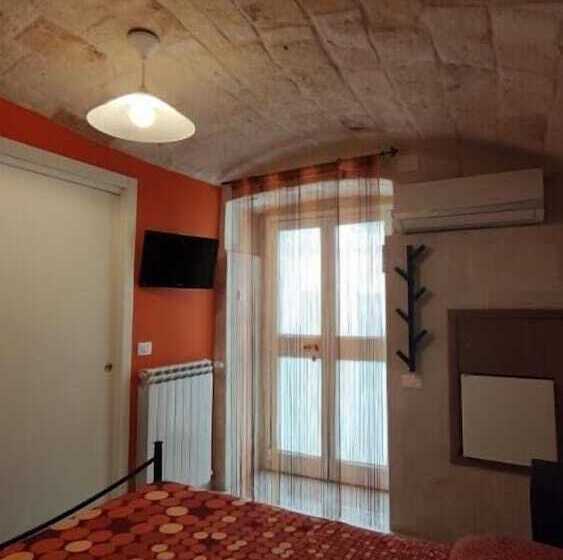 تختخواب و صبحانه Al Fly