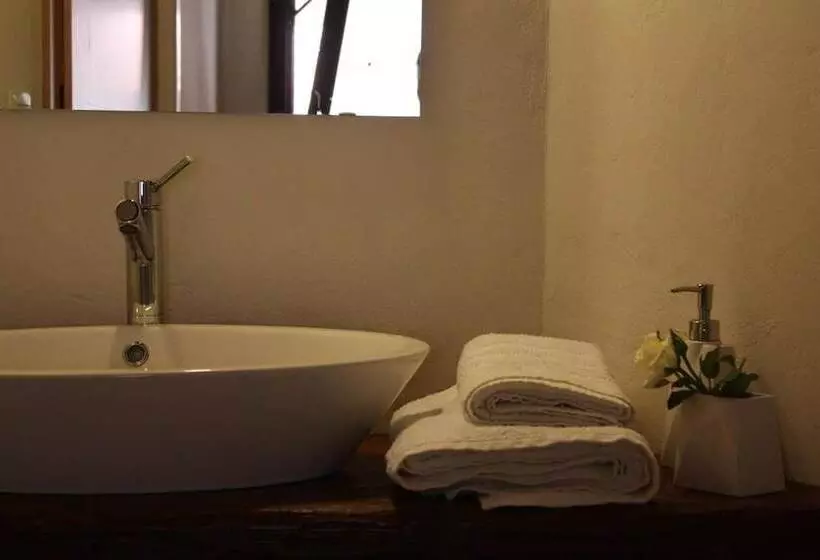 ベッドアンドブレックファースト Il Lupo Rosso