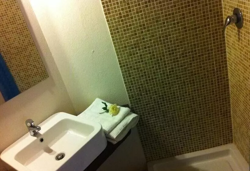 ベッドアンドブレックファースト Il Lupo Rosso