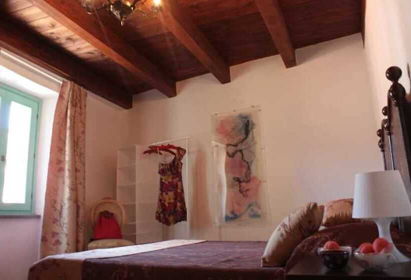 ベッドアンドブレックファースト Il Lupo Rosso