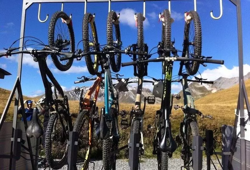 Aamiaismajoitus (B&B) Mortirolo