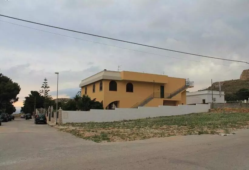 Aamiaismajoitus (B&B) Orlando Vacanze Camere