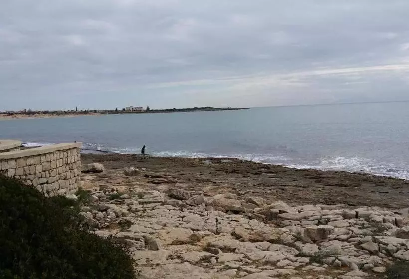 Aamiaismajoitus (B&B) Pineta Monserrato