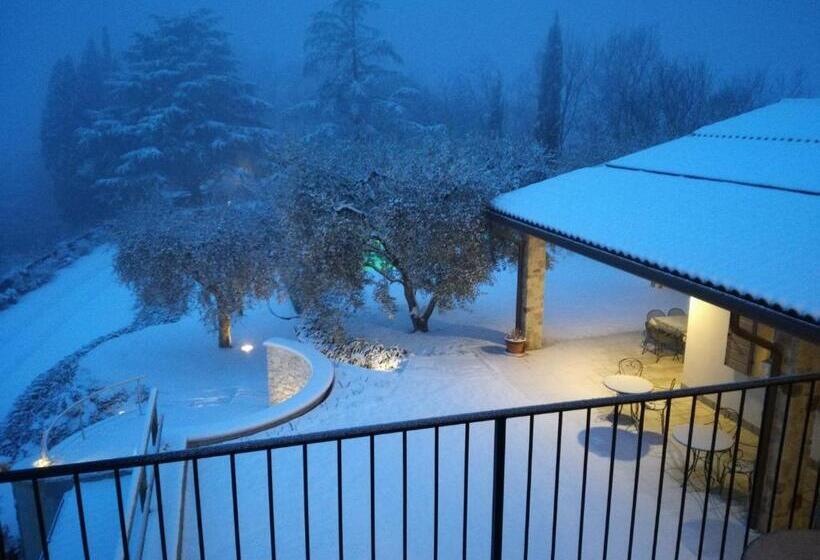 צימר Relais Colle San Giorgio