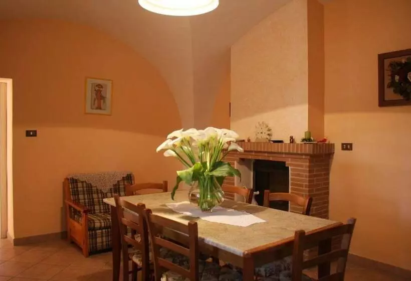 Aamiaismajoitus (B&B) Villa Berghella