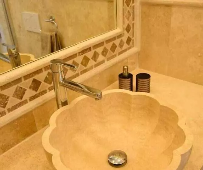 Bed & Breakfast Case Osti