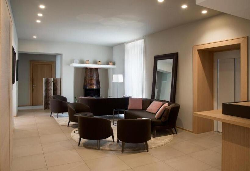 هتل Albergo Nicolin