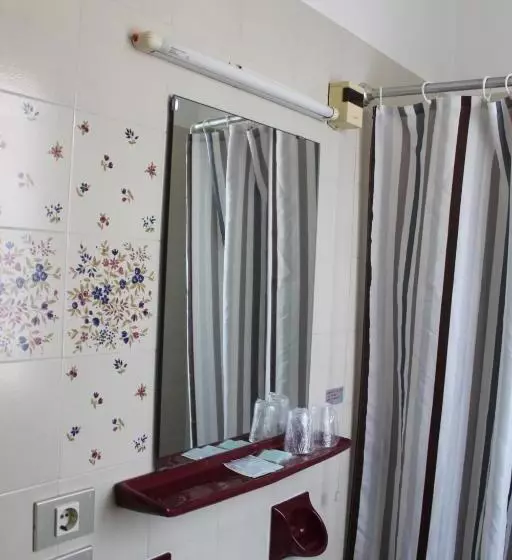 Hotelli Albergo Tecla