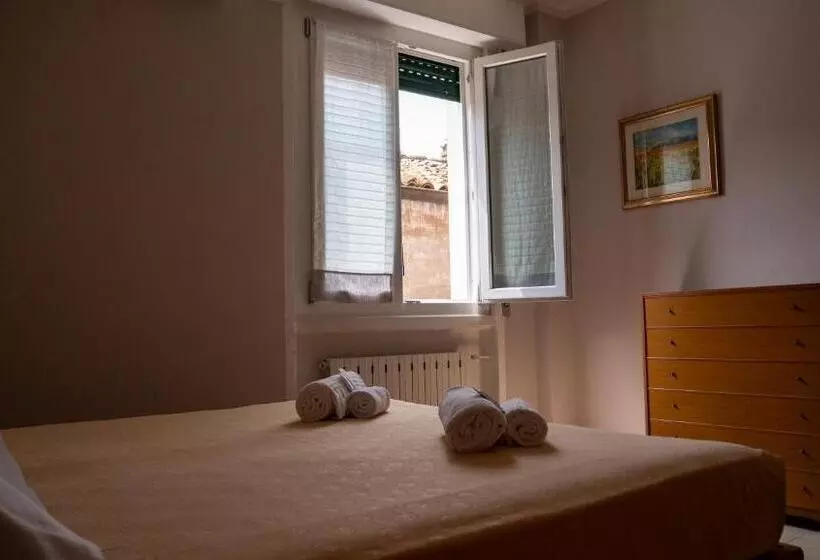 Hotelli Albergo Tecla