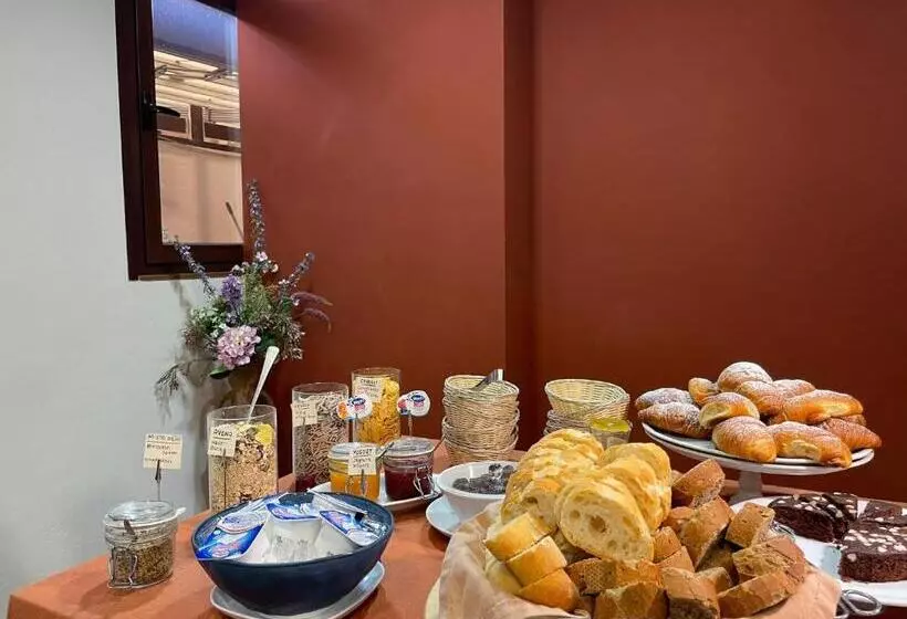 Hotelli Albergo Tecla